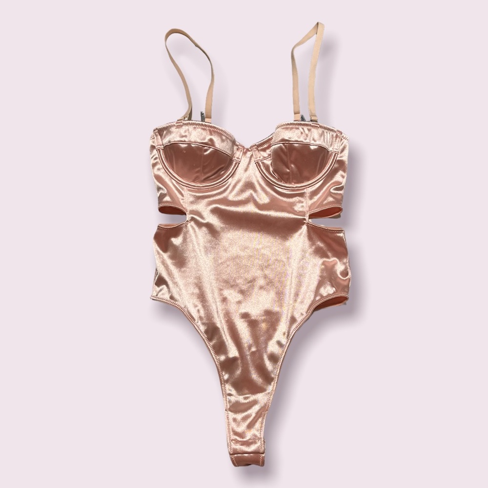 urban outfitters bodysuit